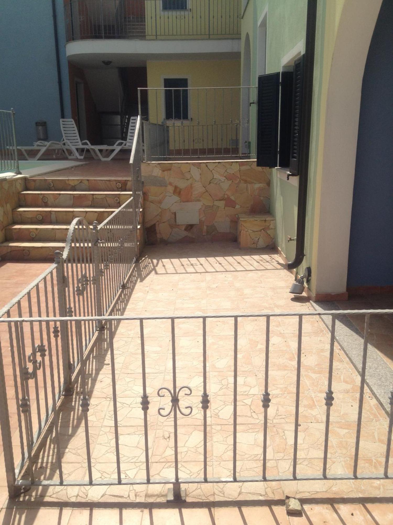Appartamento Con Piscina Valledoria  Ngoại thất bức ảnh